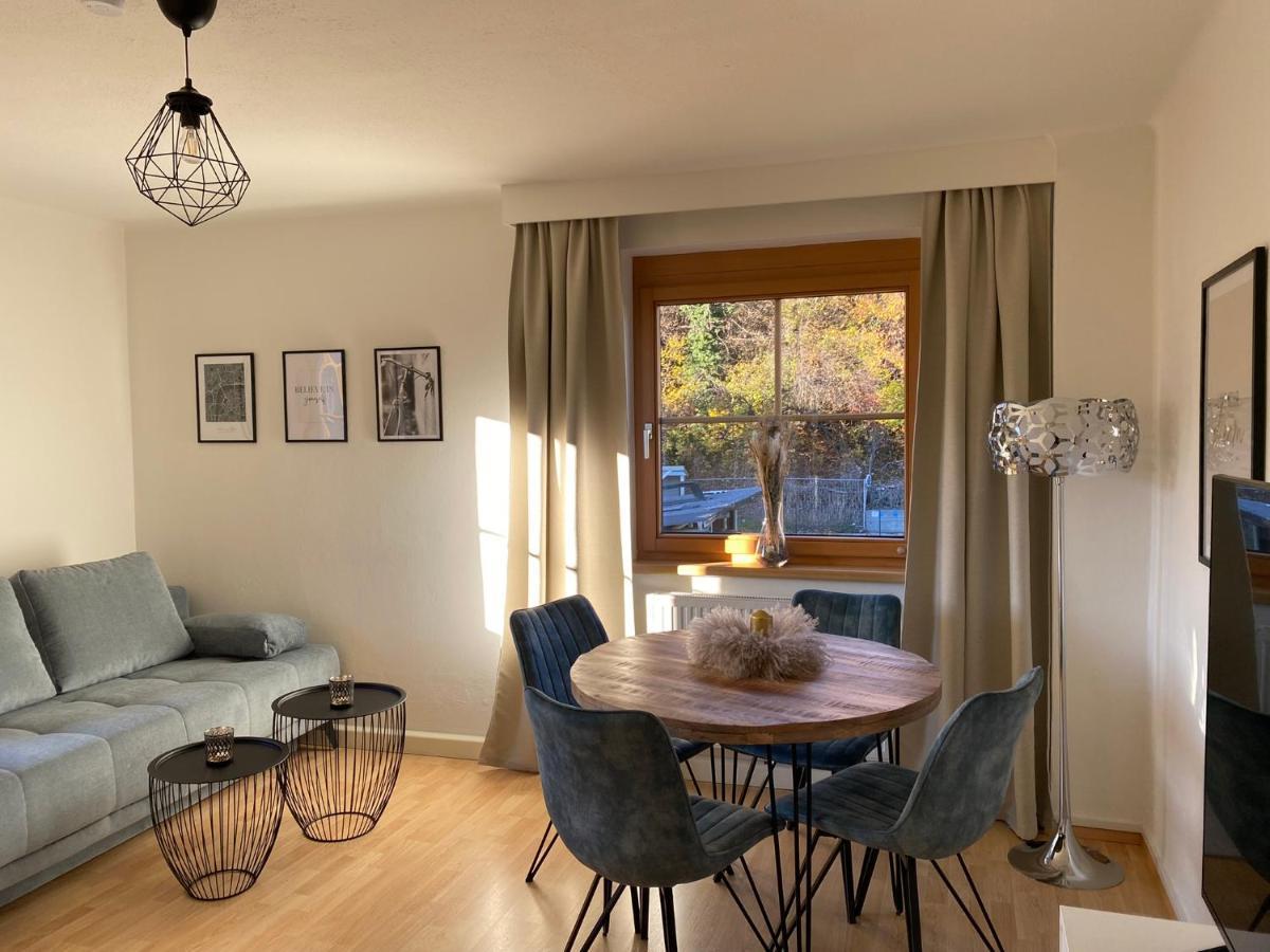 Gemuetliche Wohnung Mit Gartenblick Innsbruck Extérieur photo